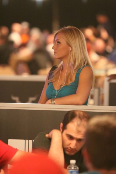 Сексуальны девушки-игроки в покер (35 фотографий), photo:12