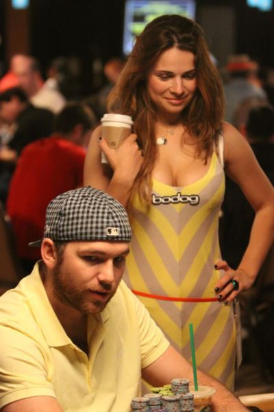 Сексуальны девушки-игроки в покер (35 фотографий), photo:15