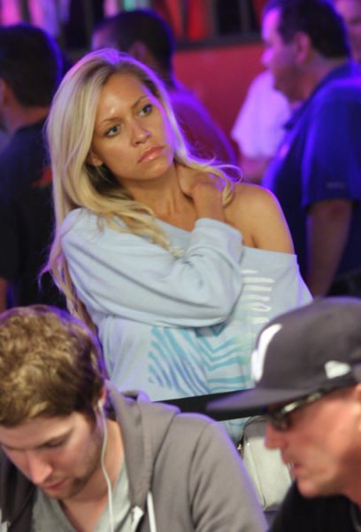 Сексуальны девушки-игроки в покер (35 фотографий), photo:26