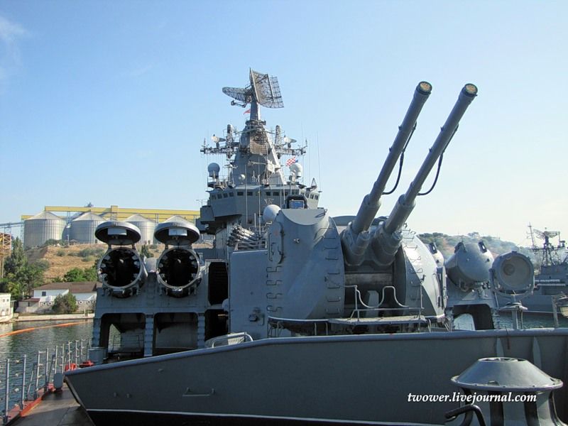 Гвардейский ракетный крейсер Москва (27 фотографий), photo:13