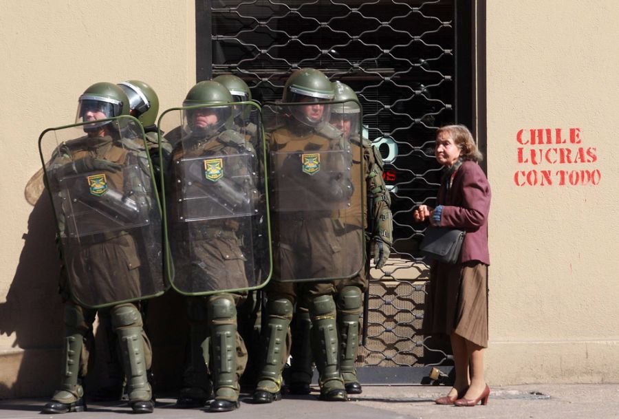 Студенческие протесты в Чили (33 фотографии), photo:9