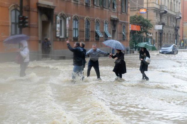 Наводнение в Италии (20 фотографии), photo:15