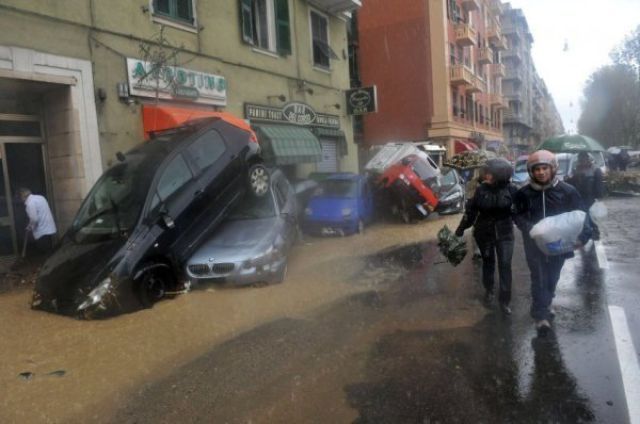 Наводнение в Италии (20 фотографии), photo:20