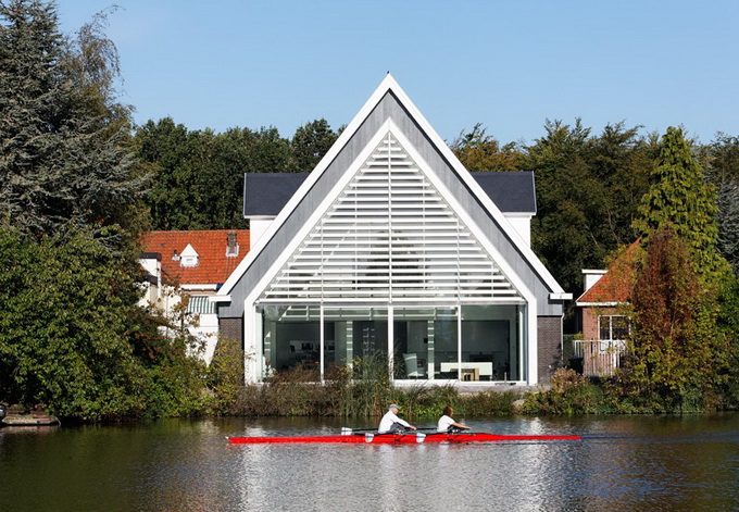 Дом в церкви близ Роттердама (24 фото)