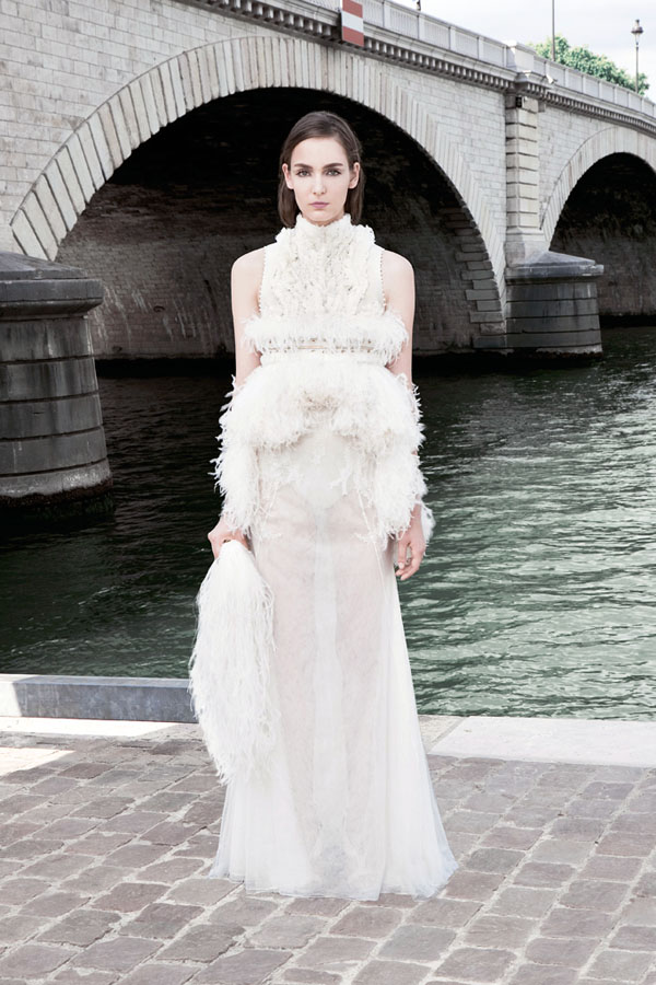 Неделя высокой моды в Париже Givenchy Fall 2011 (21 фото)