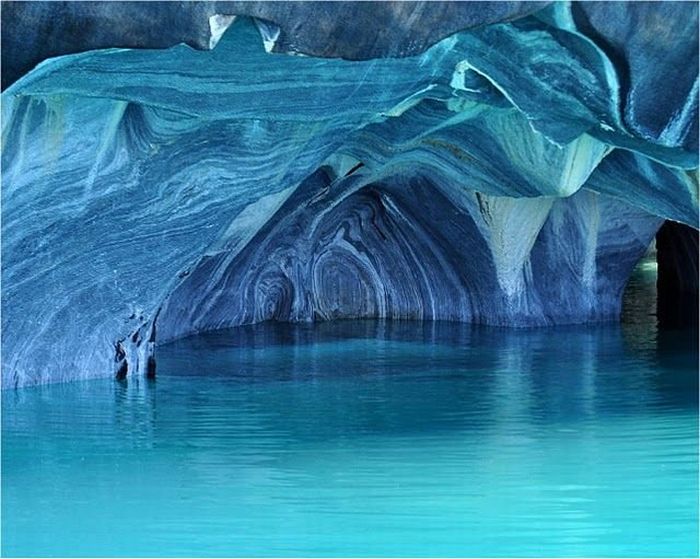 Удивительные пещеры (23 фото)