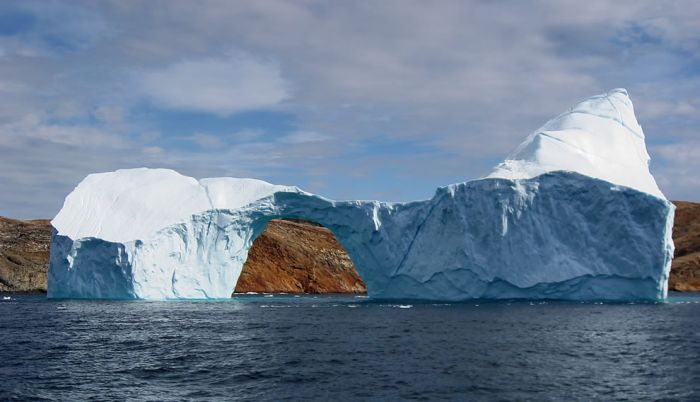 Удивительные айсберги (37 фото)