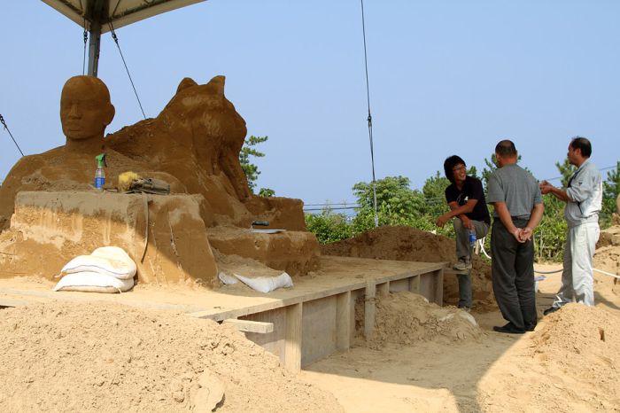 Японский музей скульптур из песка (21 фото)