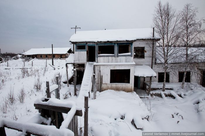 Заброшенная колония строгого режима в Пермском крае (39 фото)