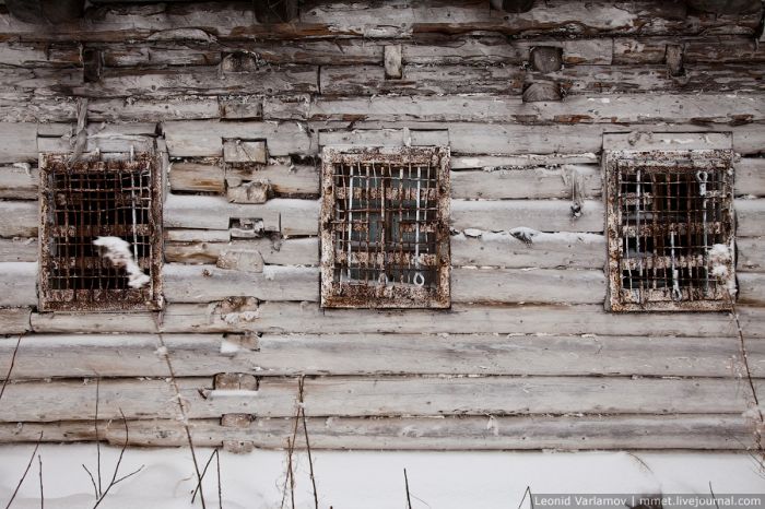 Заброшенная колония строгого режима в Пермском крае (39 фото)