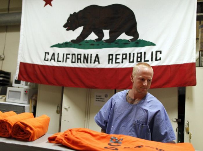 Переполненные тюрьмы Калифорнии (10 фото)