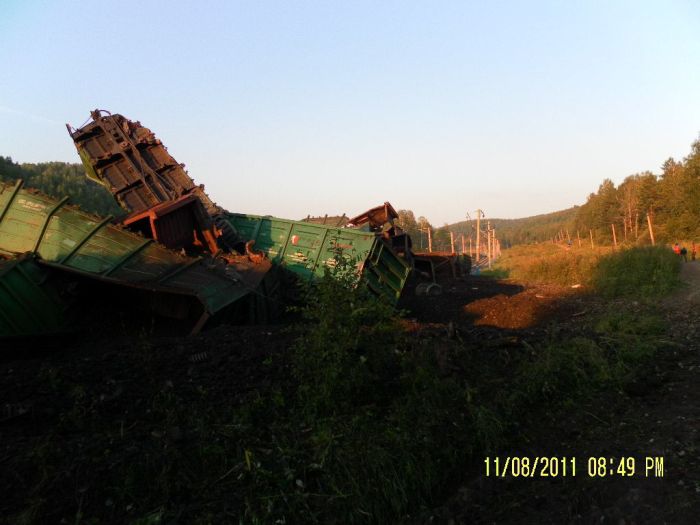 Столкновение поездов в Челябинской области (15 фото)