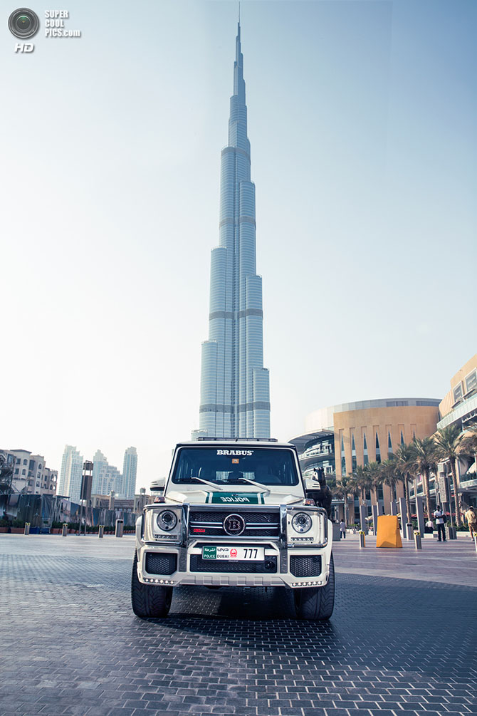 Дубайский полицейский автомобиль от Brabus