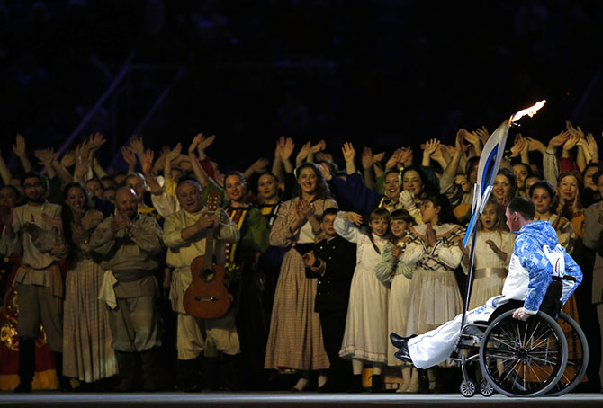 Сильные люди на Паралимпийских играх 2014 в Сочи