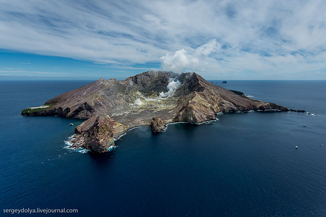 Уайт айленд - частный вулкан посреди океана