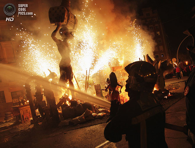 Как прошел праздник огня в Валенсии