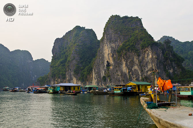 Путешествие по бухте Халонг во Вьетнаме