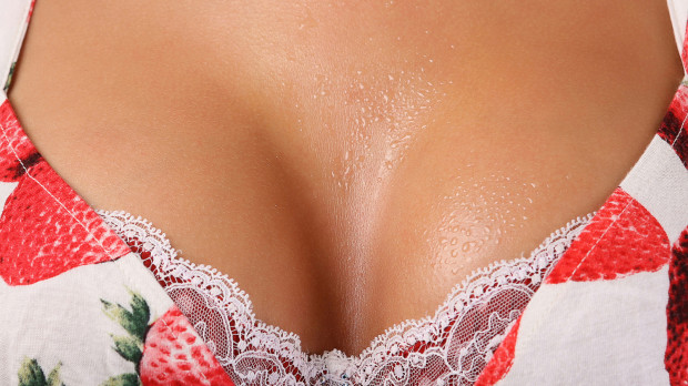 Науке до сих пор неизвестно, почему мужчинам так нравится женская грудь