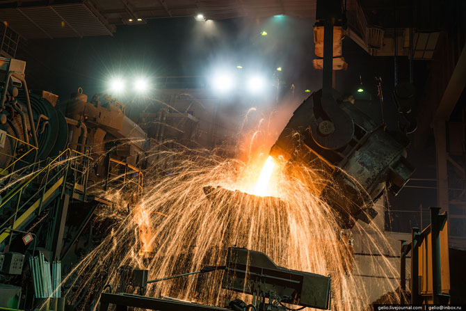 Как работает Уральская горно-металлургическая компания