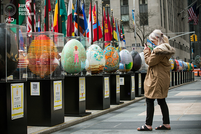 Выставка-аукцион пасхальных яиц Fabergе