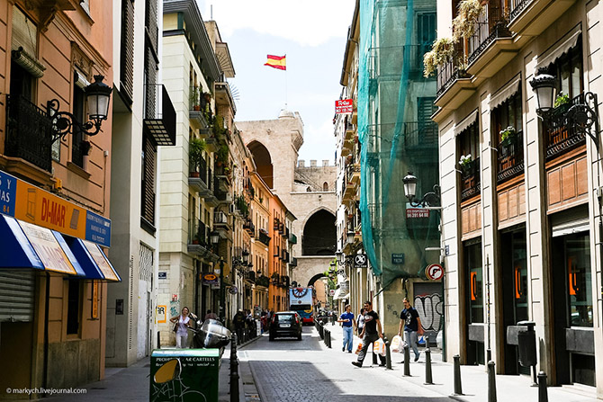 Прогулка по одному из крупнейших испанских городов