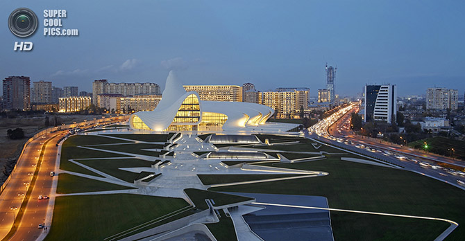 Центр Гейдара Алиева &amp;mdash; новый символ Баку
