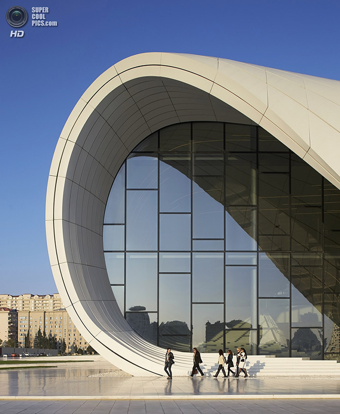 Центр Гейдара Алиева &amp;mdash; новый символ Баку