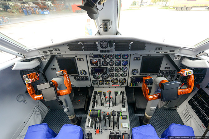 Как делают самолеты Л-410 в Чехии