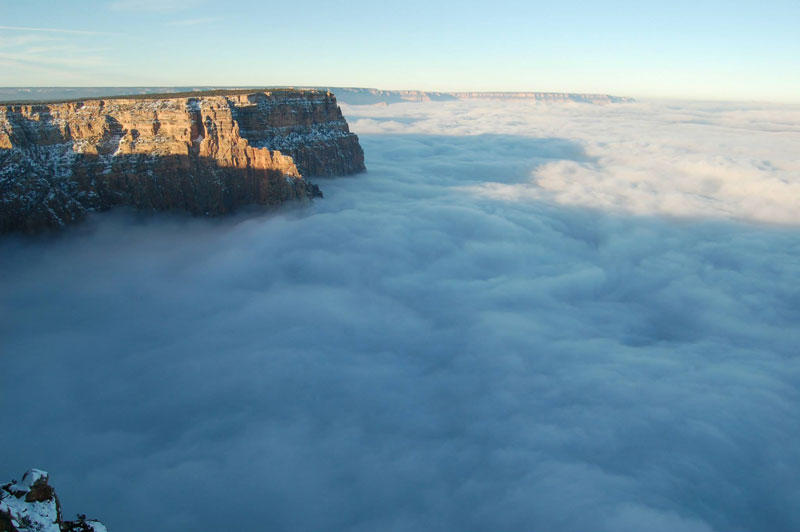 Каждые 10 лет туман заполняет Гранд-Каньон