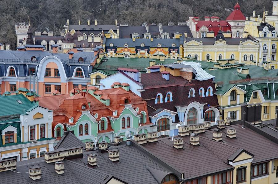 Город пряничных домиков в центре Киева