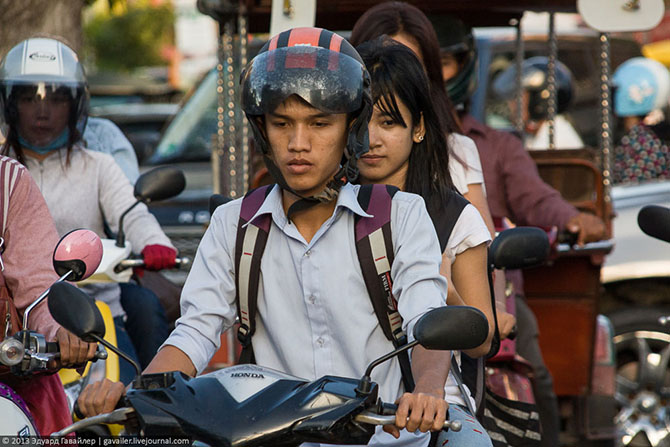Камбоджа. По улицам Пномпеня