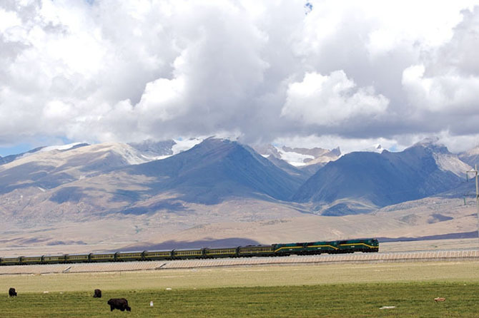Как китайцы построили железную дорогу в Тибет