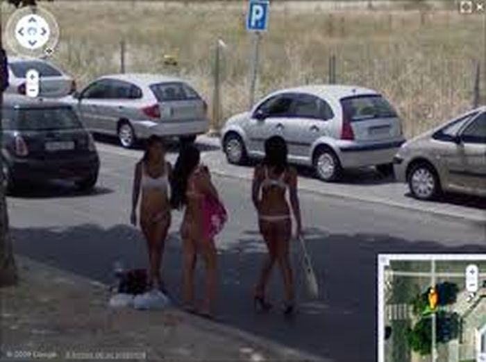 Необъяснимые снимки на Google Street View (36 фото)