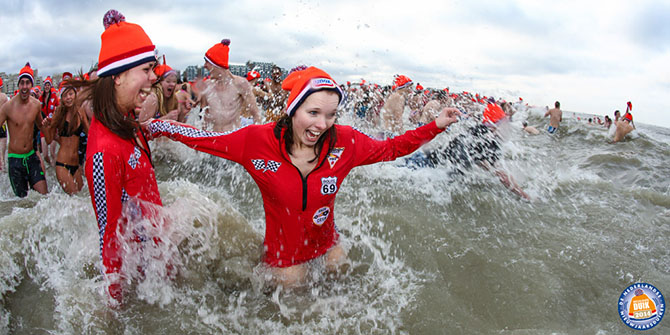 Фестиваль зимнего плавание Unox Nieuwjaarsduik 2014 в Нидерландах