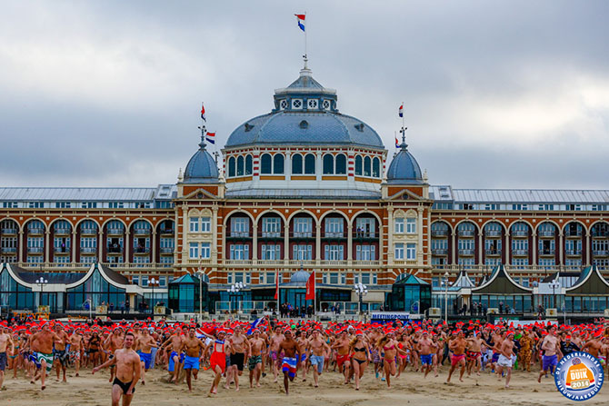 Фестиваль зимнего плавание Unox Nieuwjaarsduik 2014 в Нидерландах