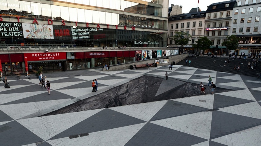 Интересные оптические иллюзии, которые можно увидеть в общественных местах (26 фото)