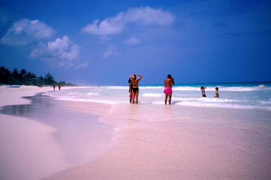 12 самых красивых пляжей, на которые стоит съездить