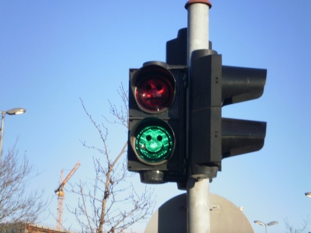 Креативные светофоры с разных концов света (11 фото)