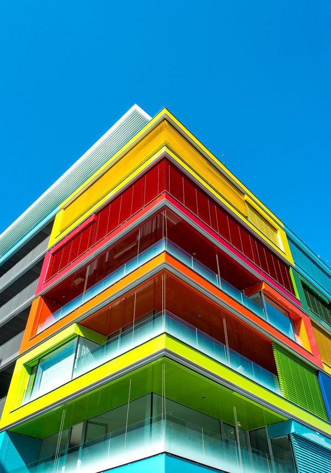 Цветная архитектура (10 фото)