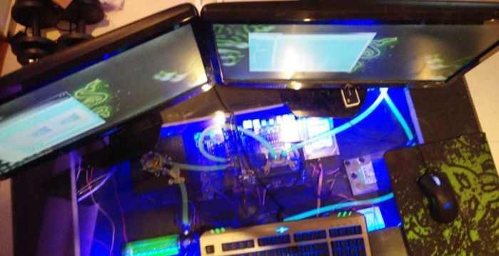 Встроенный ПК в компьютерном столе своими руками (14 фото)