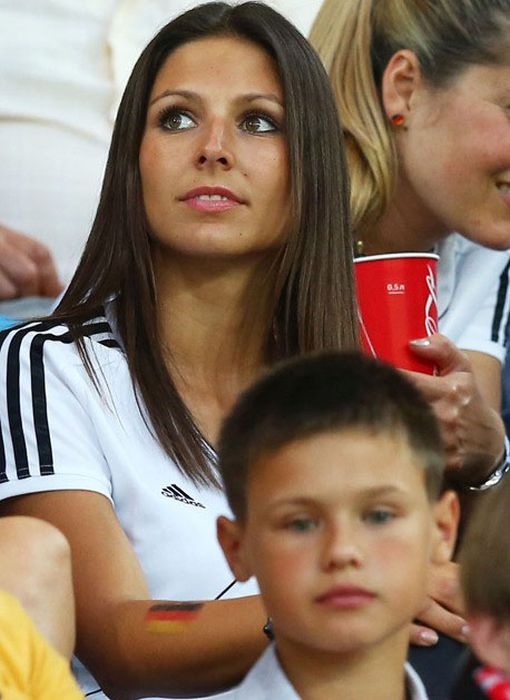 Девушки футболистов сборной Германии (15 фото)