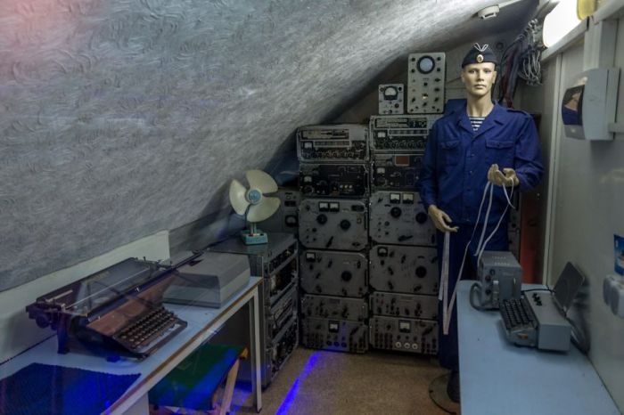 Российская подводная лодка музей "Новосибирский комсомолец" (48 фото)