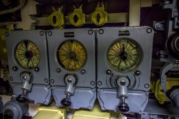 Российская подводная лодка музей "Новосибирский комсомолец" (48 фото)