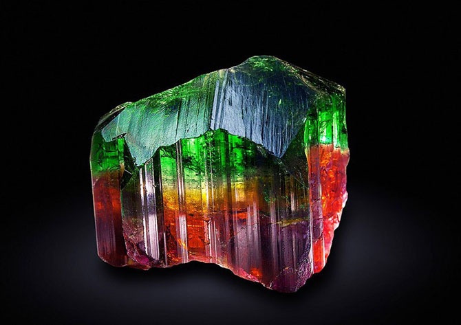 Самые удивительные минералы на Земле