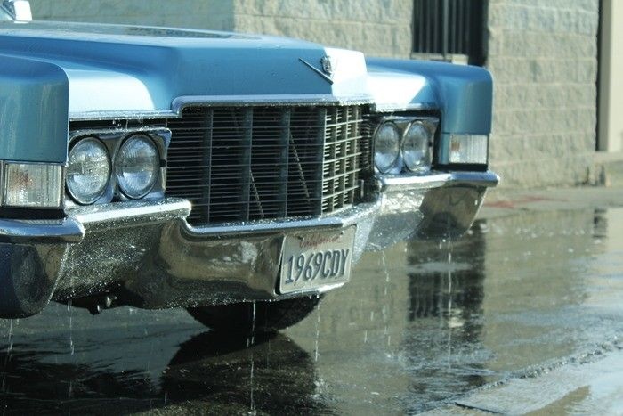 Бассейн из старого Cadillac (20 фото)