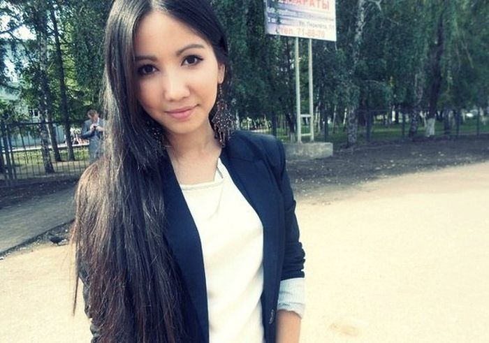 Казахские девушки (26 фото)