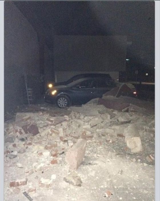 Землетрясение в городе Напа в Калифорнии (25 фото)