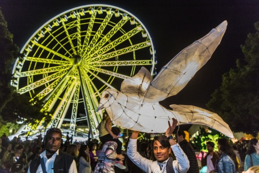 Парад бумажных фонариков (Luminous Lantern Parade) в Австралии