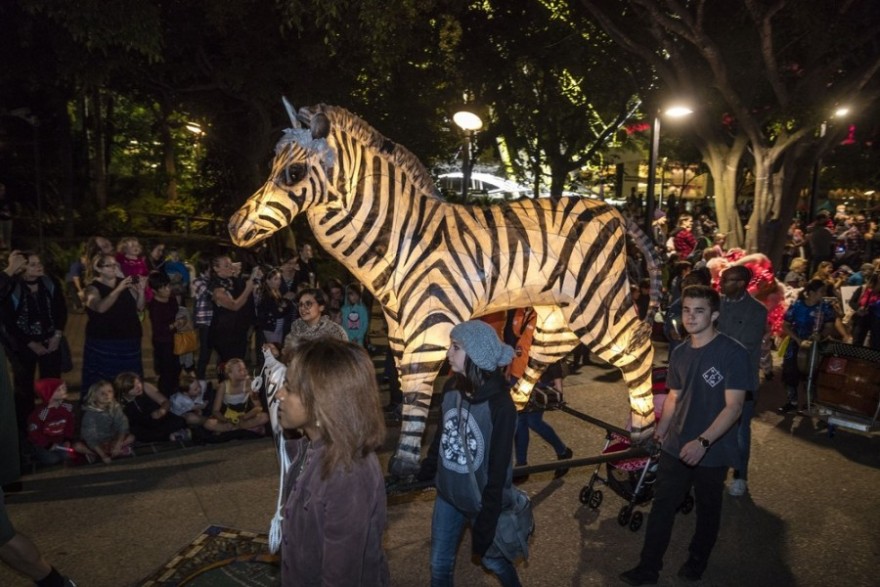 Парад бумажных фонариков (Luminous Lantern Parade) в Австралии