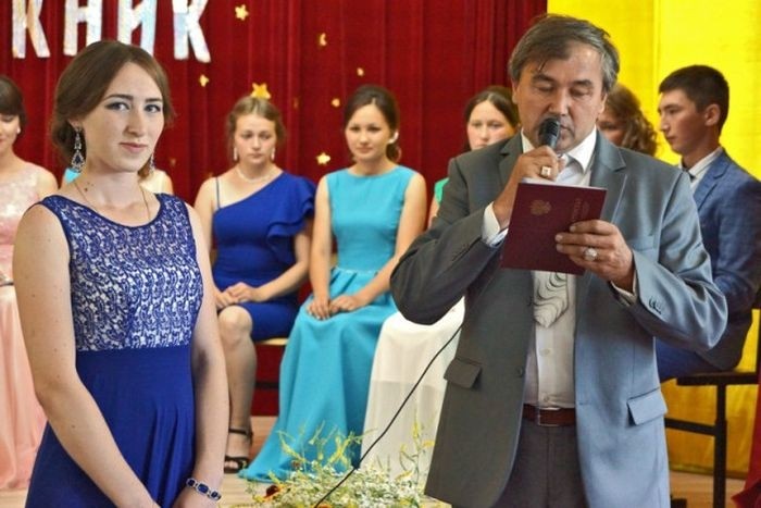 Скромный выпускной в Чувашской глубинке